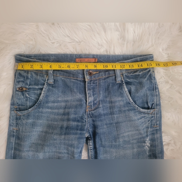 Rare Find-Vigoss Womans Embroidered Strait Leg Jeans - Picture 10 of 16